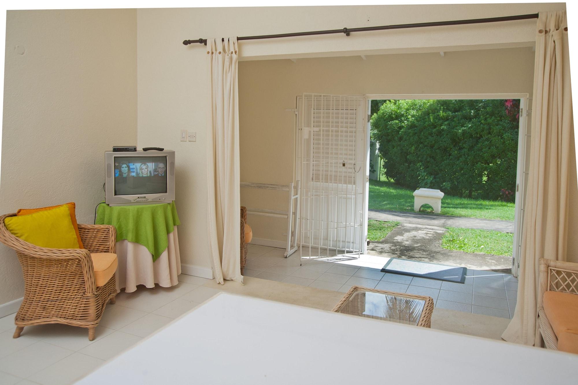 Regent Apartments Holetown Bagian luar foto
